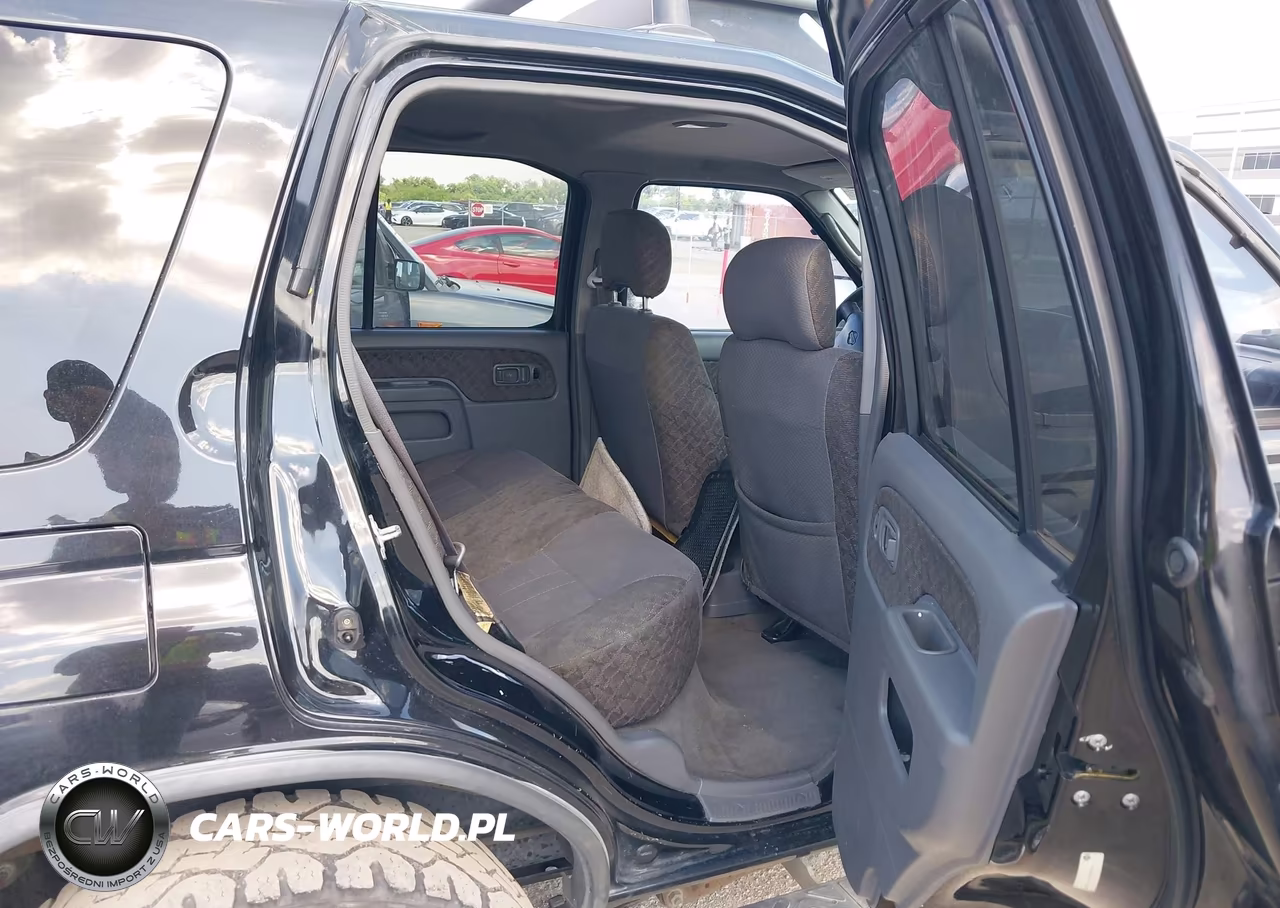 2001 Nissan Xterra Xe VIN:5N1ED28Y81C582196 - 8