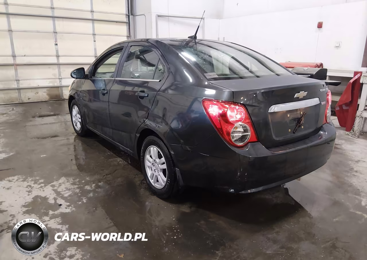 2014 Chevrolet Sonic Lt Auto VIN:1G1JC5SB8E4121813 - 3
