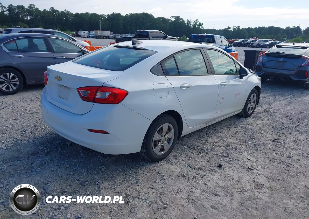 2017 Chevrolet Cruze Ls Auto VIN:1G1BC5SM2H7279847 - 4