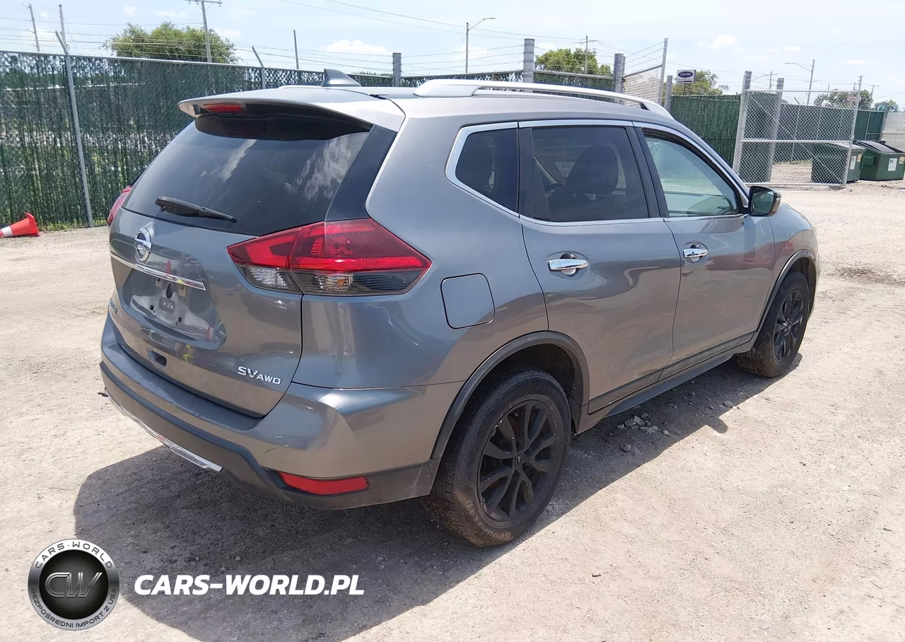 2018 Nissan Rogue Sv VIN:KNMAT2MV2JP602095 - 4