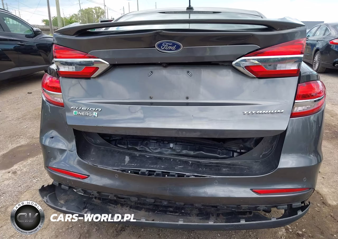 2019 Ford Fusion Energi Titanium VIN:3FA6P0SU6KR228194 - 6