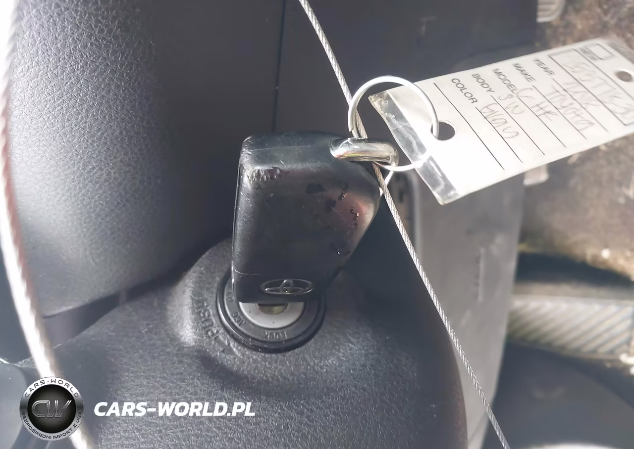 2018 Toyota C-Hr Xle VIN:NMTKHMBX9JR045888 - 11