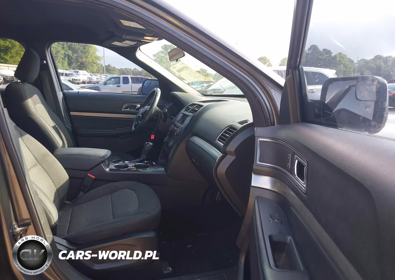 2019 Ford Explorer Xlt VIN:1FM5K7D82KGA76737 - 5