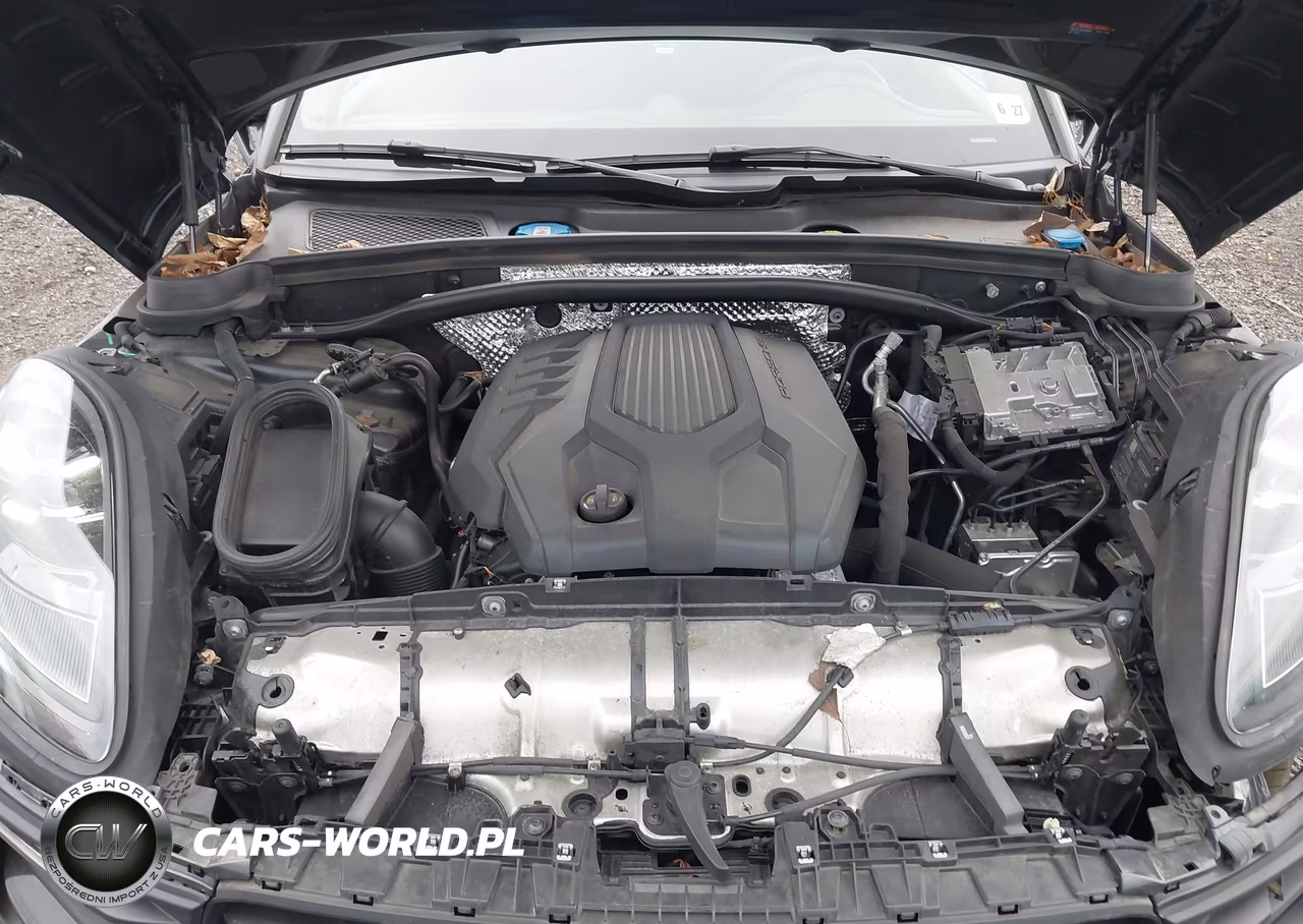 2022 Porsche Macan VIN:WP1AA2A59NLB08676 - 10