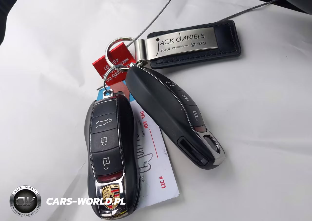 2022 Porsche Macan VIN:WP1AA2A59NLB08676 - 11