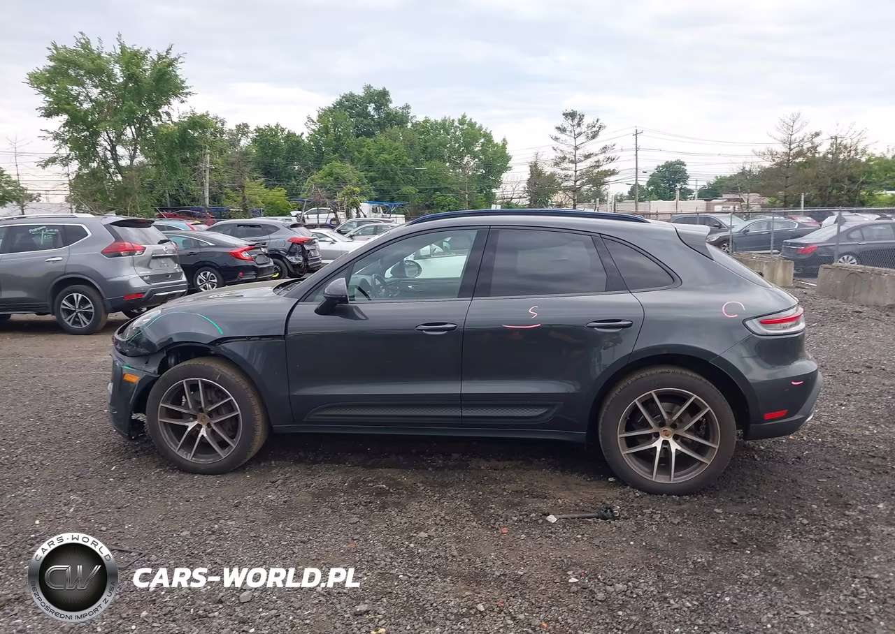 2022 Porsche Macan VIN:WP1AA2A59NLB08676 - 14