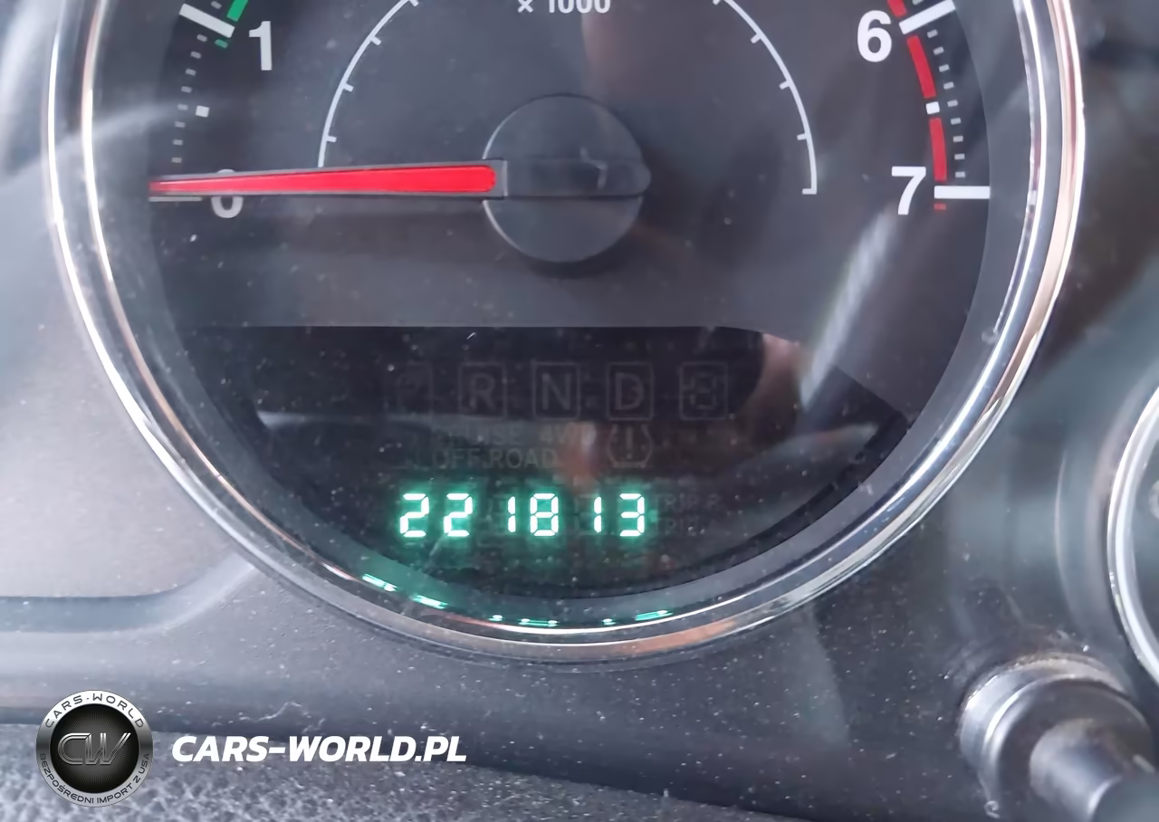 2011 Jeep Wrangler Unlimited Sport VIN:1J4BA3H10BL519419 - 15