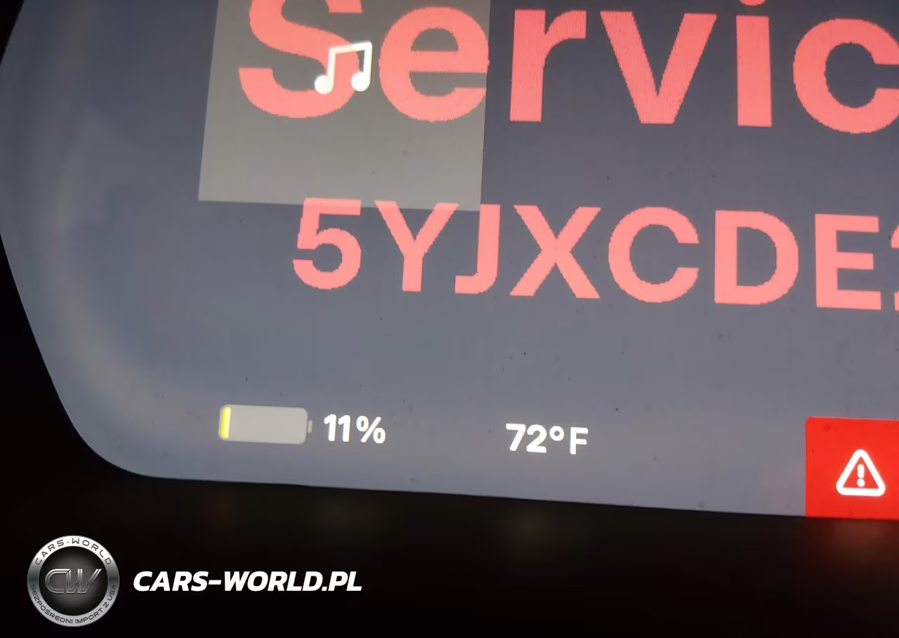 2018 Tesla Model X 100D-75D-P100D VIN:5YJXCDE23JF140599 - 18