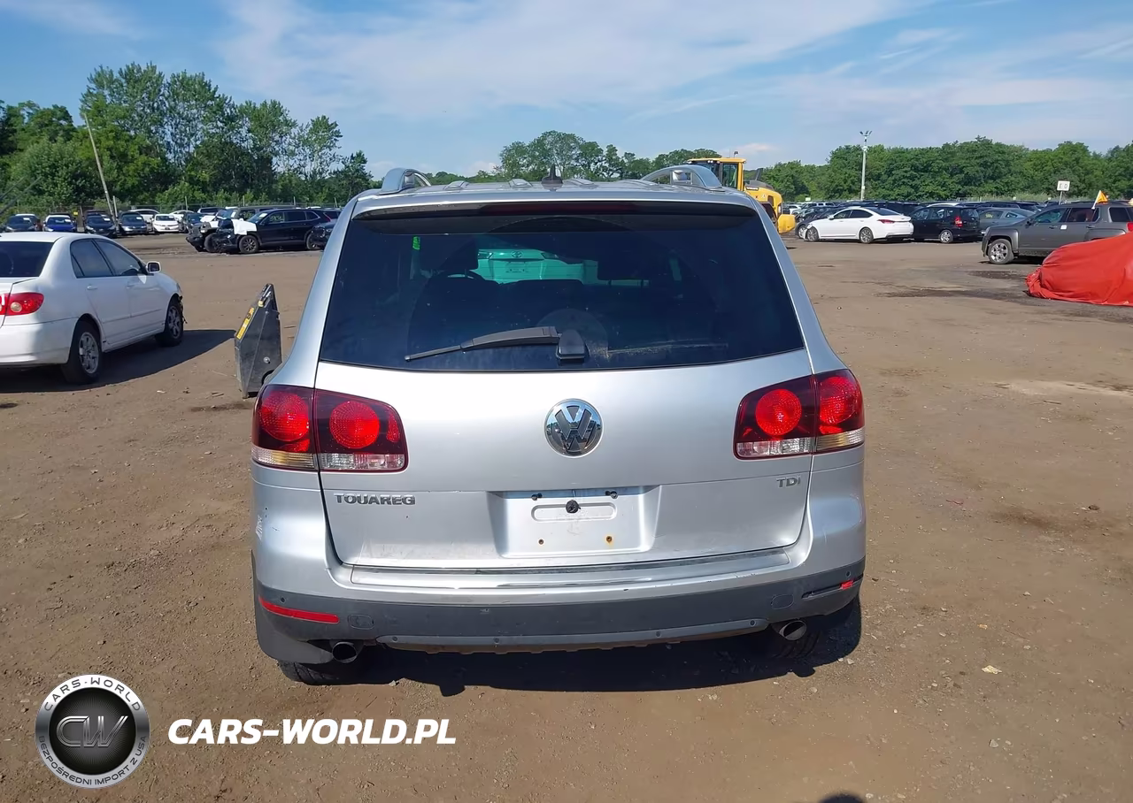 2010 Volkswagen Touareg V6 Tdi VIN:WVGFK7A92AD003434 - 16