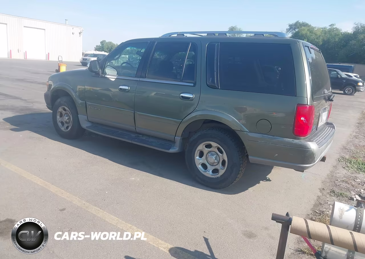 2001 Lincoln Navigator VIN:5LMFU28R41LJ30451 - 3