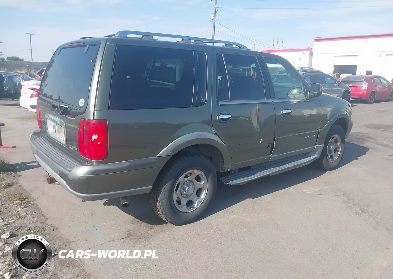 2001 Lincoln Navigator VIN:5LMFU28R41LJ30451 - 4