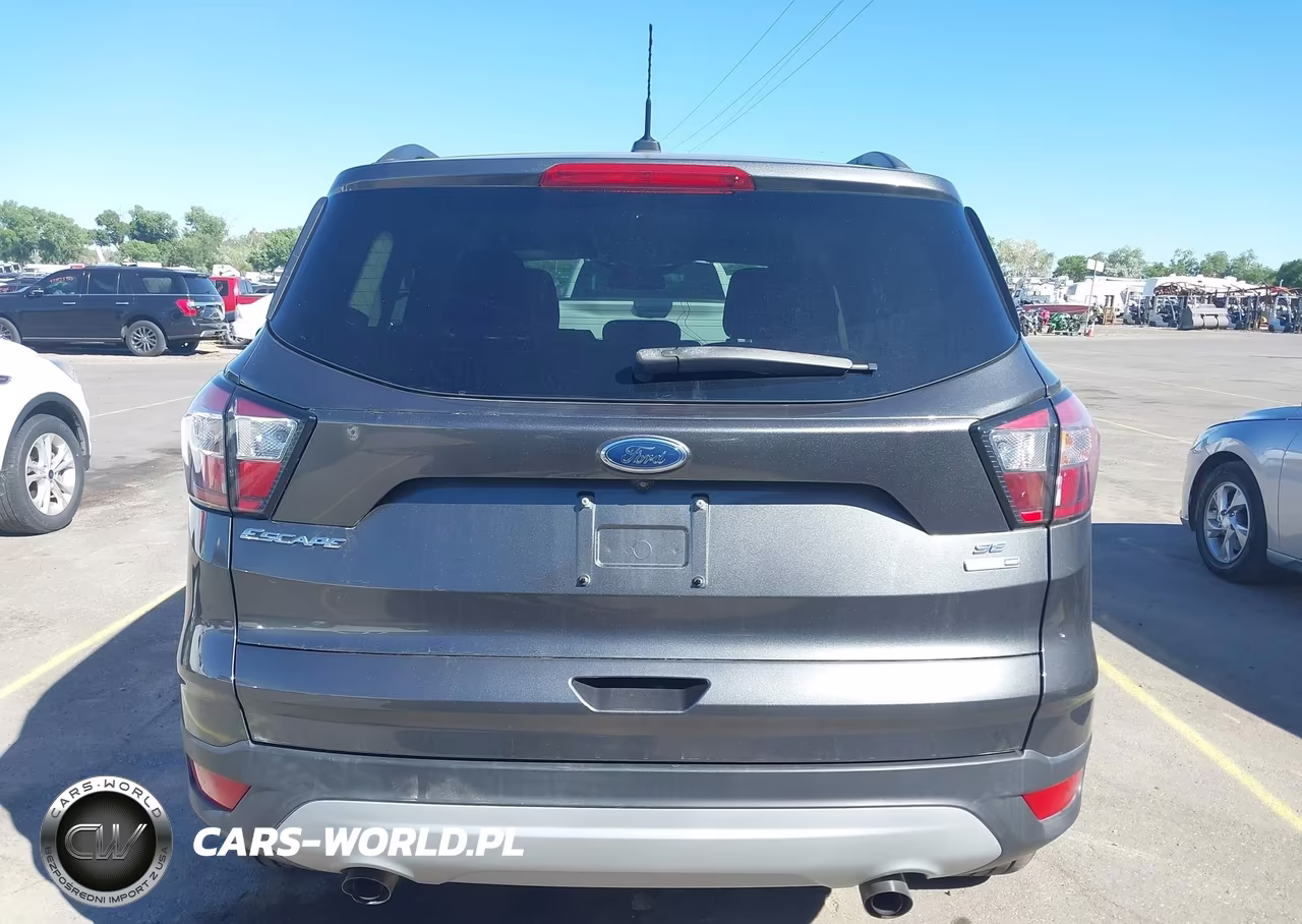 2018 Ford Escape Se VIN:1FMCU9GD7JUC38836 - 16