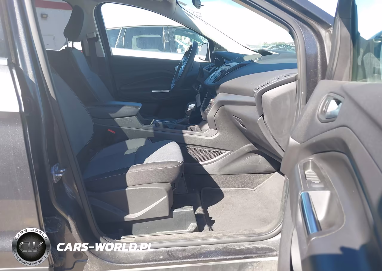 2018 Ford Escape Se VIN:1FMCU9GD7JUC38836 - 5