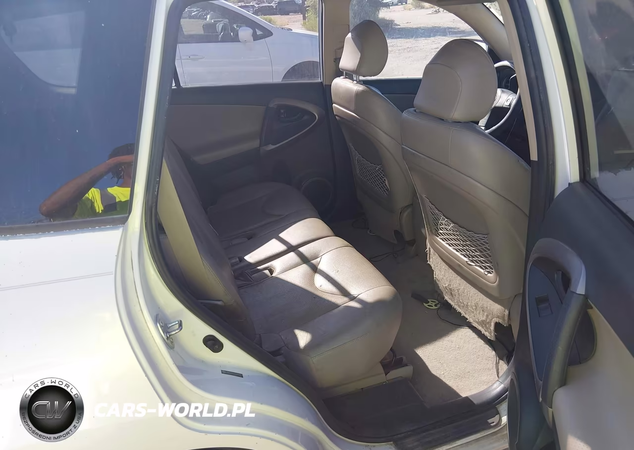 2007 Toyota Rav4 Limited VIN:JTMZK31V575009450 - 8