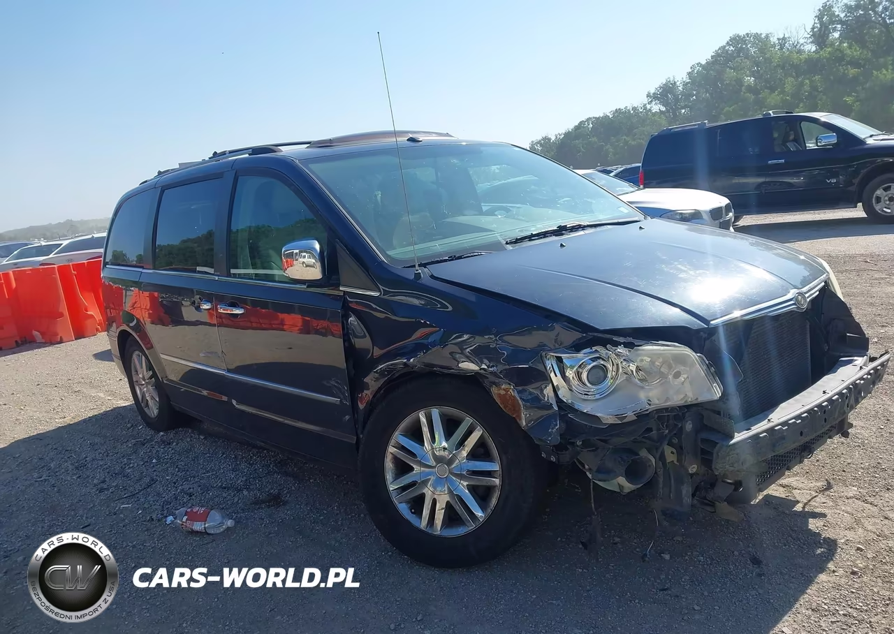 2008 Chrysler Town & Country Limited – zdjęcie 1 z 16
