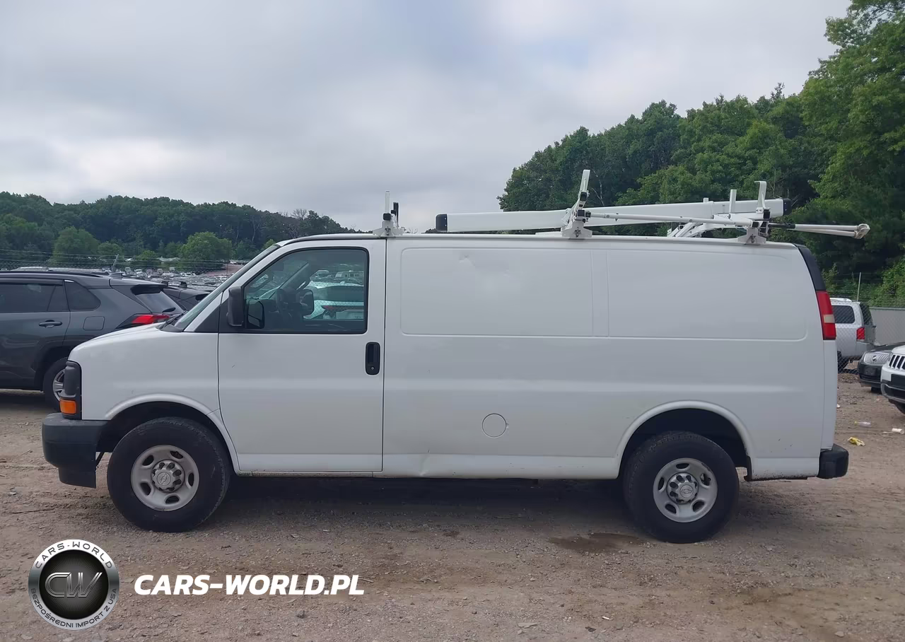 2017 Chevrolet Express 2500 Work Van VIN:1GCWGAFFXH1223384 - 14