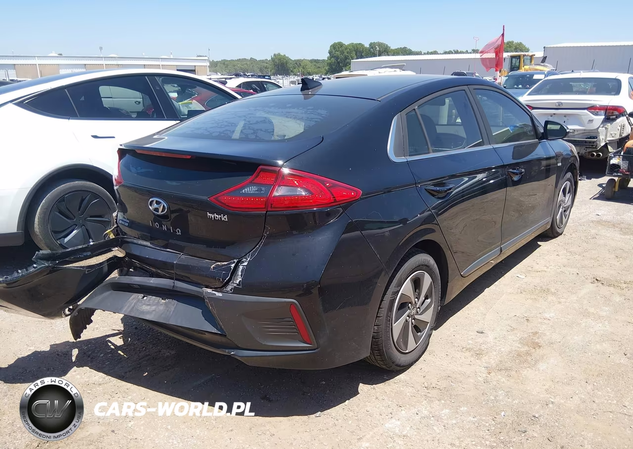 2017 Hyundai Ioniq Hybrid Sel VIN:KMHC75LC8HU054593 - 4