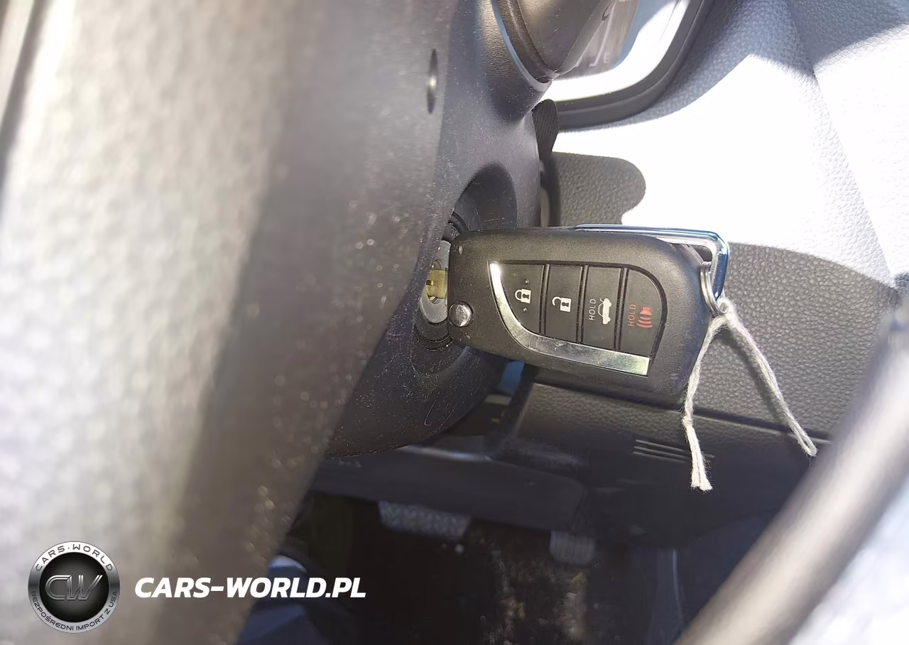 2026 Toyota Corolla Hybrid Hybrid Le VIN:JTDBCMFE5T3124620 - 11