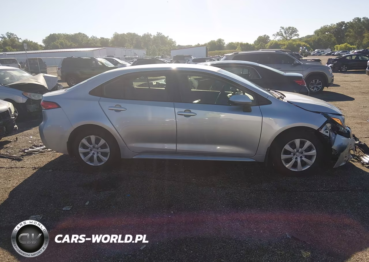 2026 Toyota Corolla Hybrid Hybrid Le VIN:JTDBCMFE5T3124620 - 13