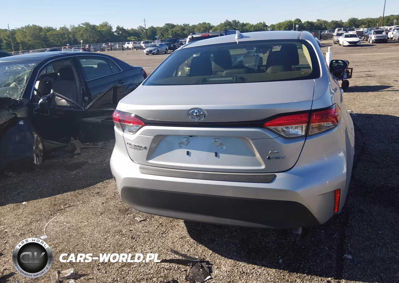 2026 Toyota Corolla Hybrid Hybrid Le VIN:JTDBCMFE5T3124620 - 16