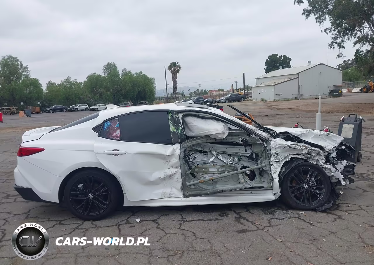 2025 Toyota Camry Se VIN:4T1DBADK3SU007528 - 12