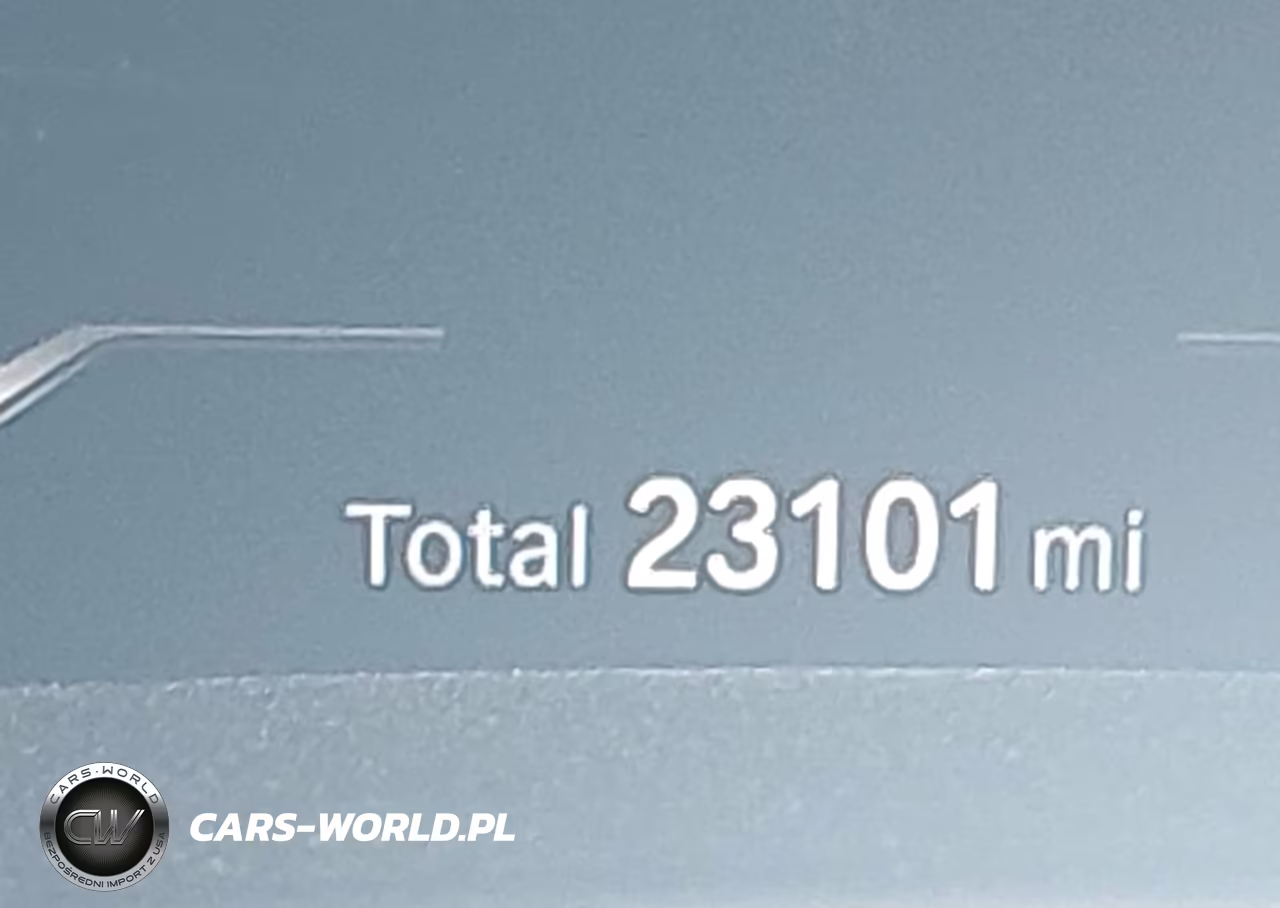 2023 BMW M8 Cabriolet Competition VIN:WBSDZ0C00PCL36476 - 16