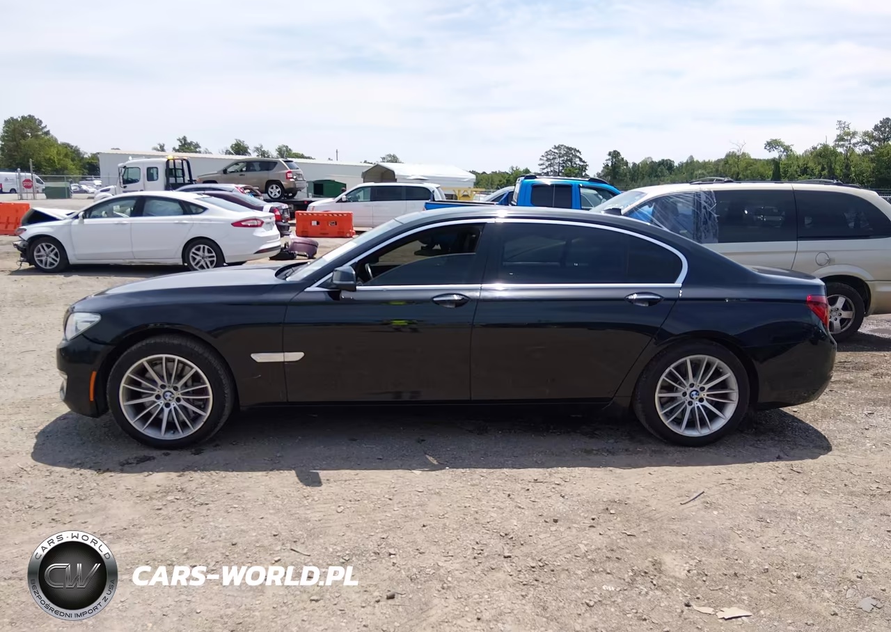 2015 BMW 750Li VIN:WBAYE8C55FD782322 - 14