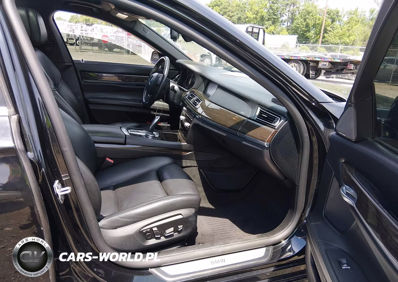 2015 BMW 750Li VIN:WBAYE8C55FD782322 - 5
