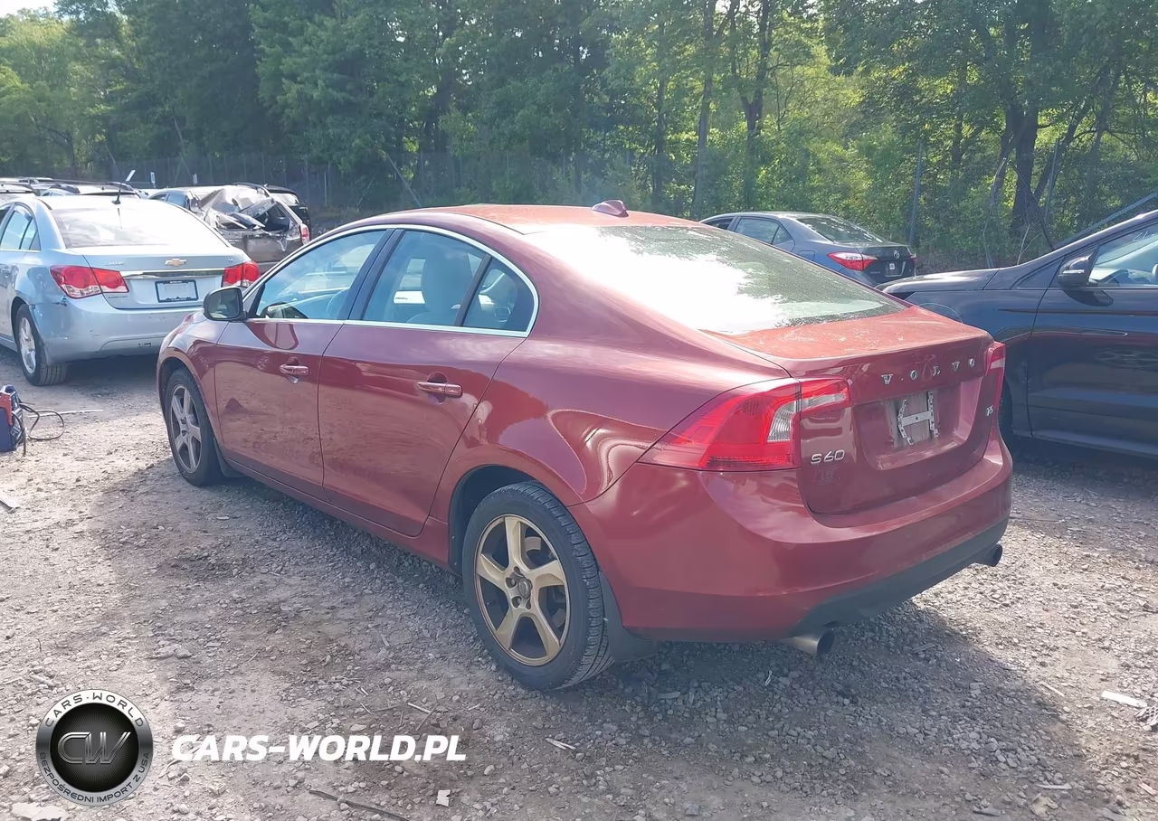 2013 Volvo S60 T5-T5 Platinum-T5 Premier-T5 Premier Plus VIN:YV1612FS6D2186028 - 3