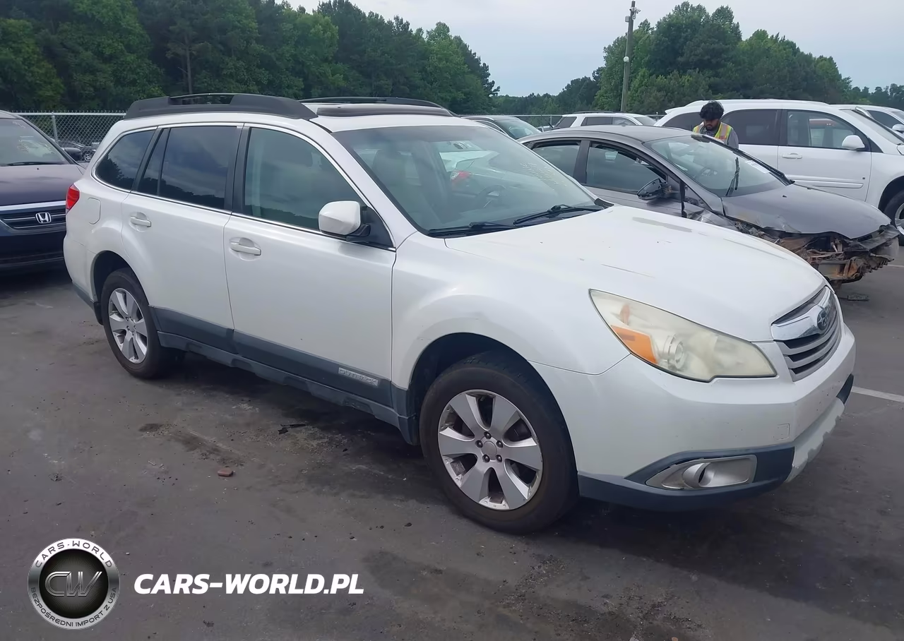 2011 Subaru Outback 2.5I Limited – zdjęcie 1 z 11