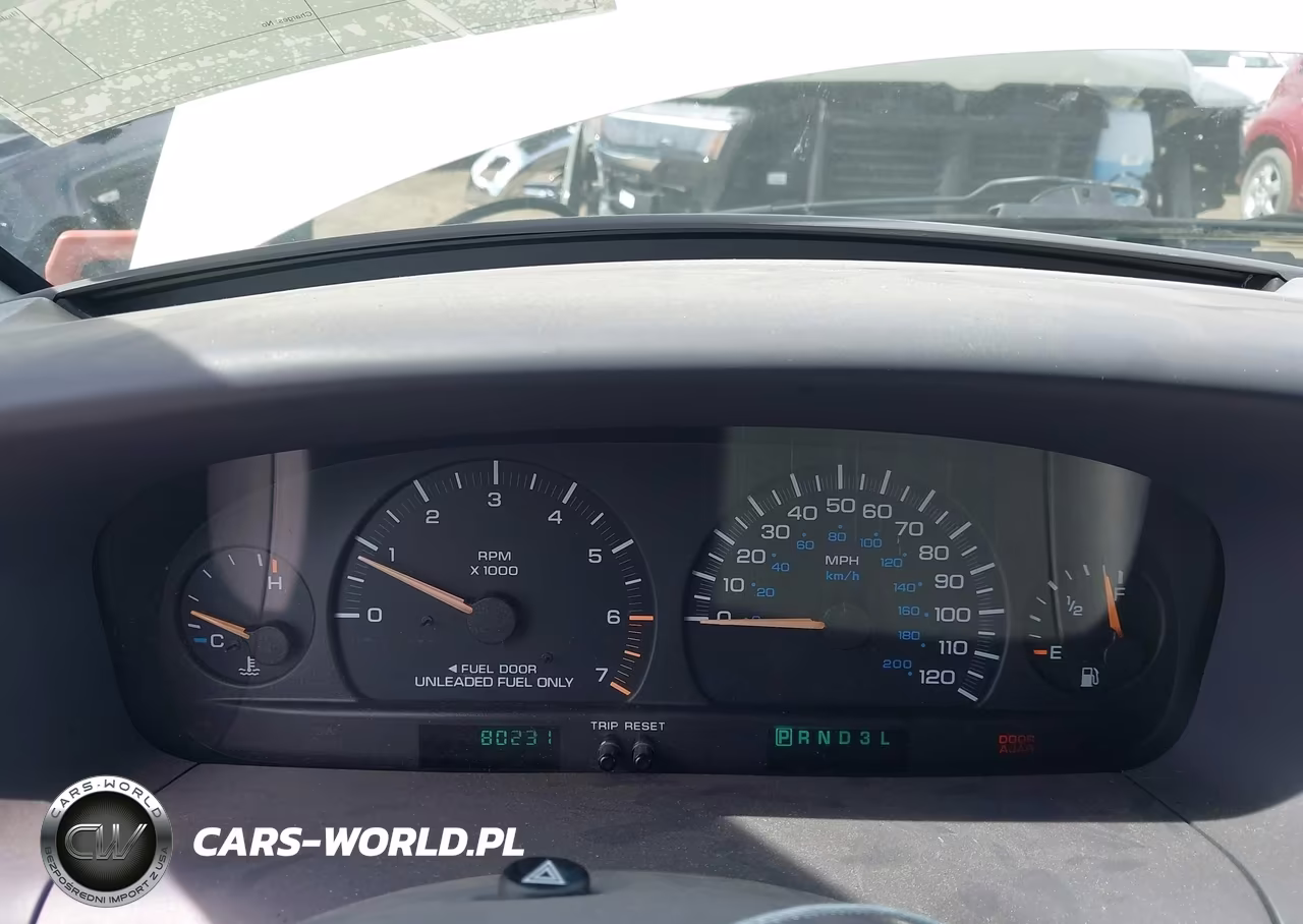 1996 Chrysler Town & Country VIN:1C4GP54L7TB357499 - 7
