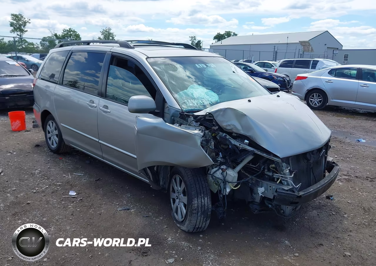 2005 Toyota Sienna Xle