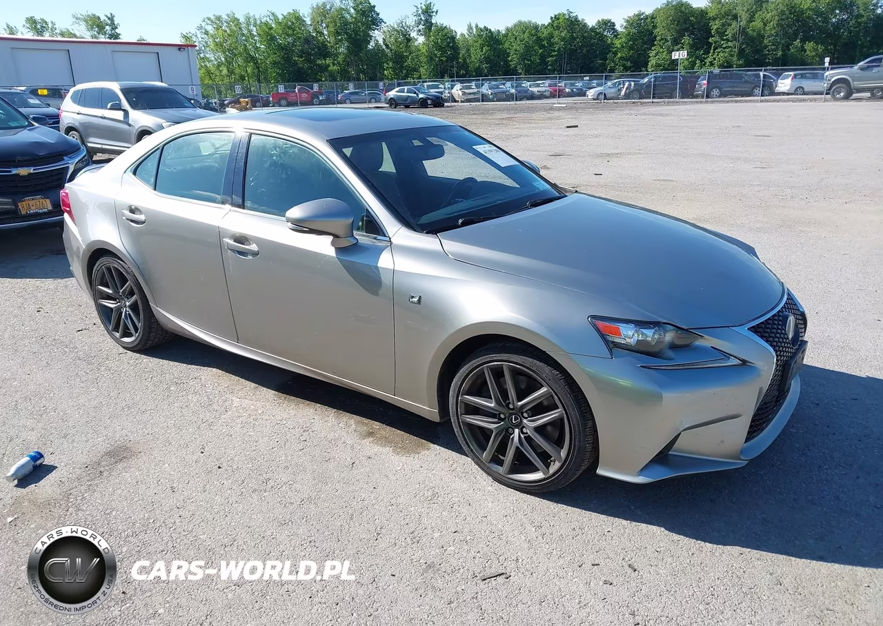2016 Lexus Is 300 – zdjęcie 1 z 16