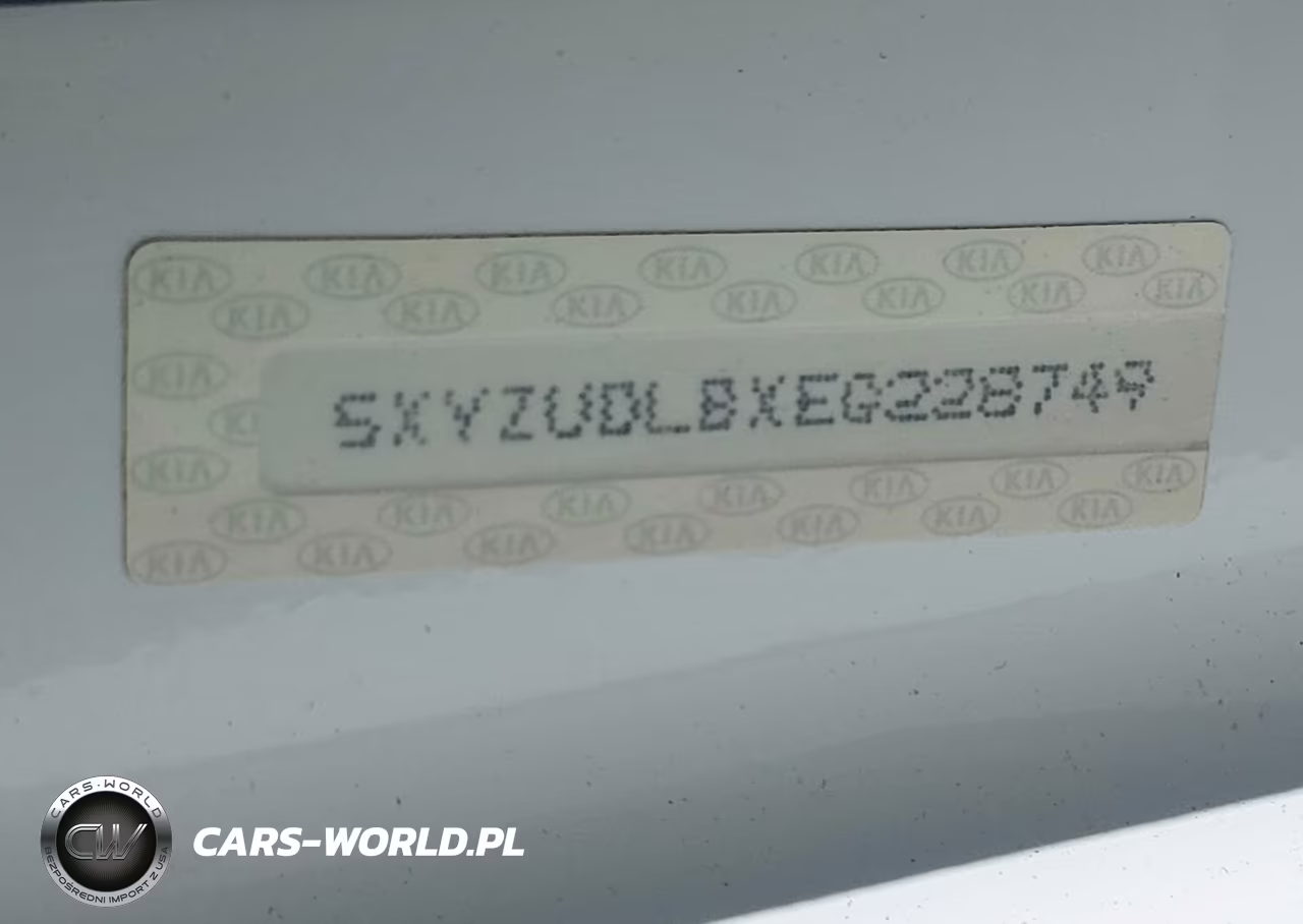 2014 Hyundai Santa Fe Sport 2.4L VIN:5XYZUDLBXEG228749 - 9
