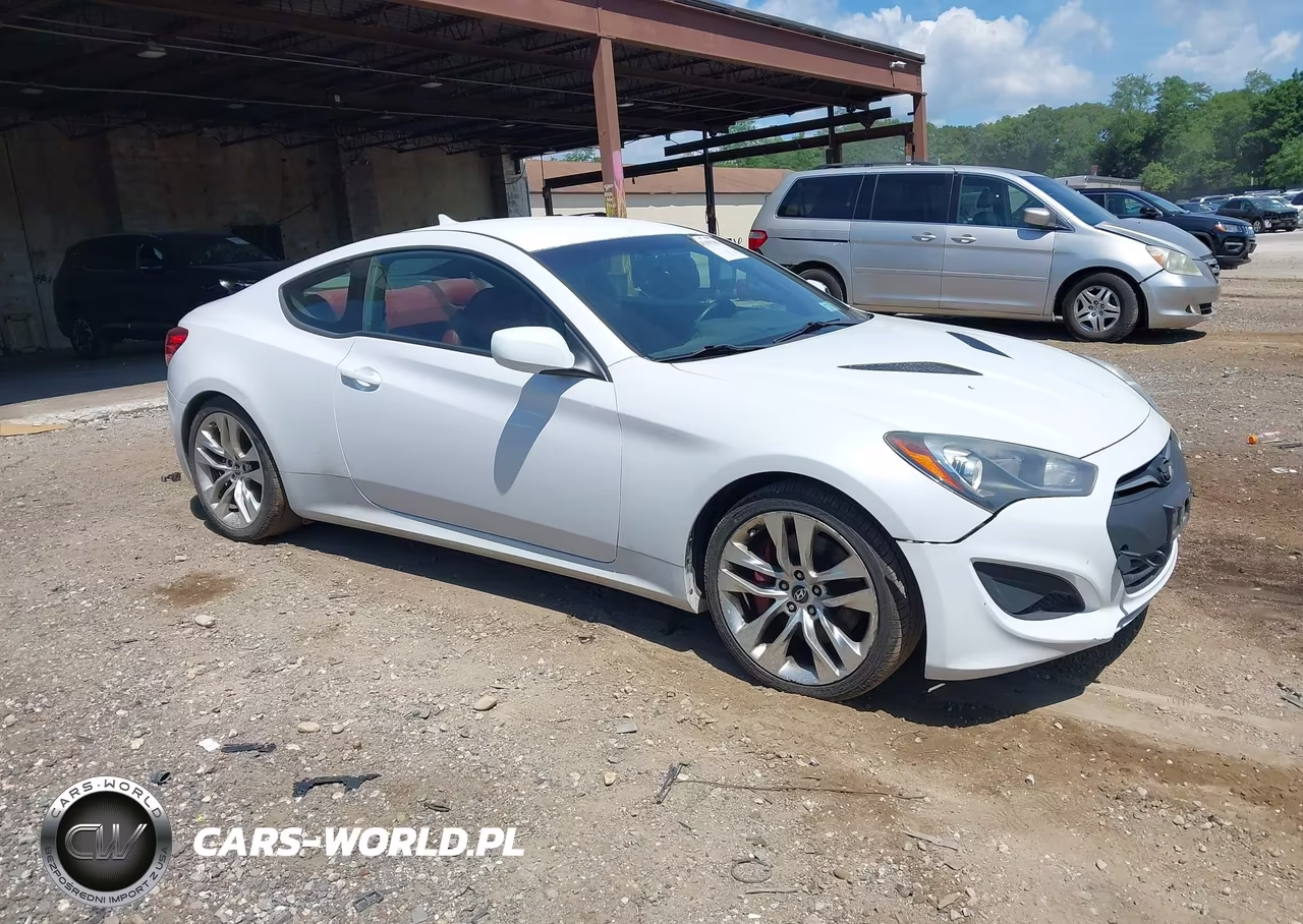 2013 Hyundai Genesis 2.0T R-Spec – zdjęcie 1 z 16