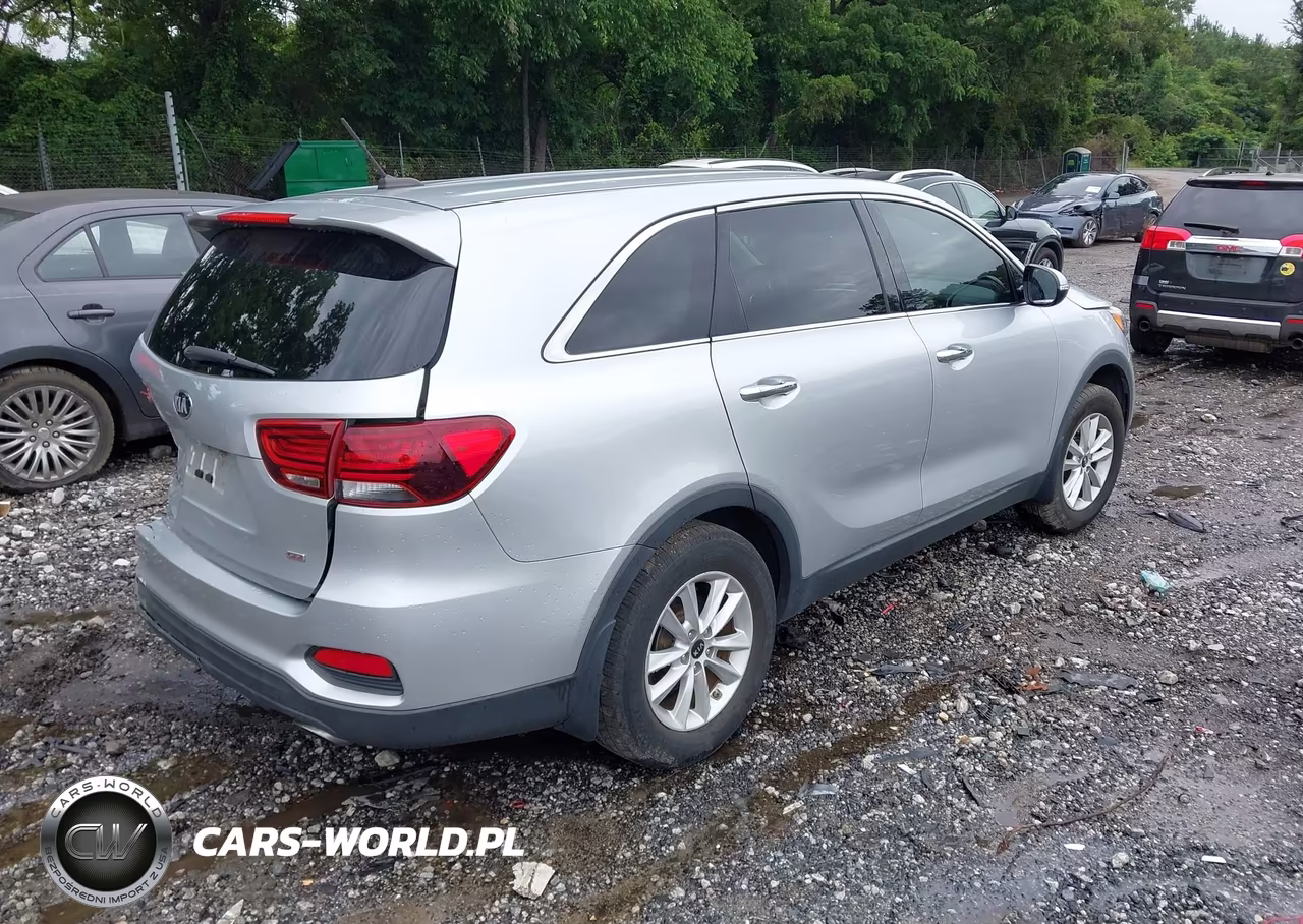 2019 Kia Sorento 2.4L Lx VIN:5XYPG4A30KG512946 - 4