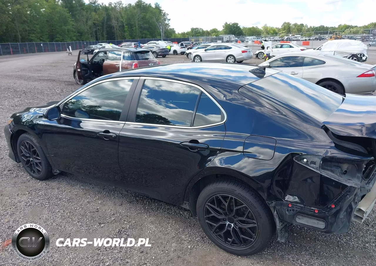 2022 Toyota Camry Le VIN:4T1C11AK4NU667827 - 3