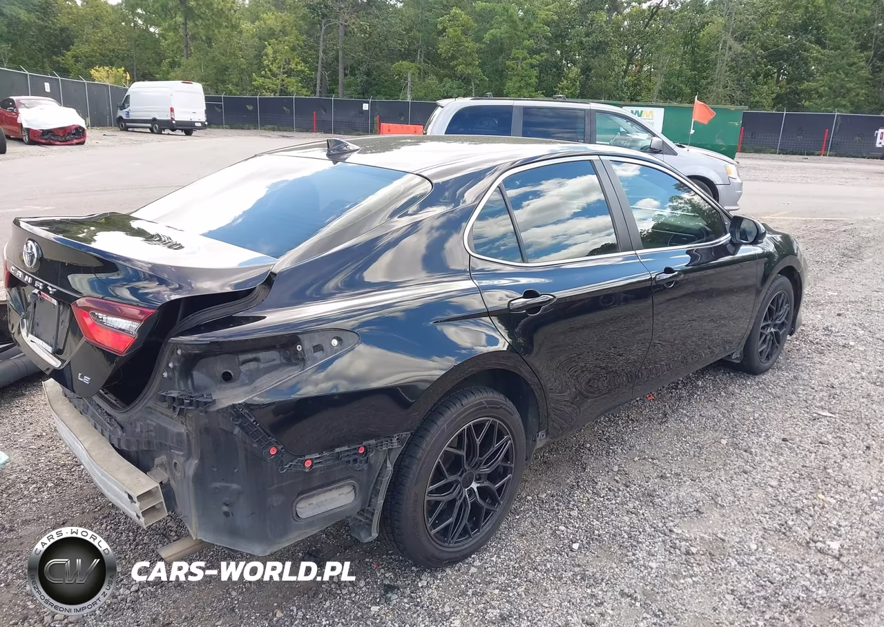 2022 Toyota Camry Le VIN:4T1C11AK4NU667827 - 4