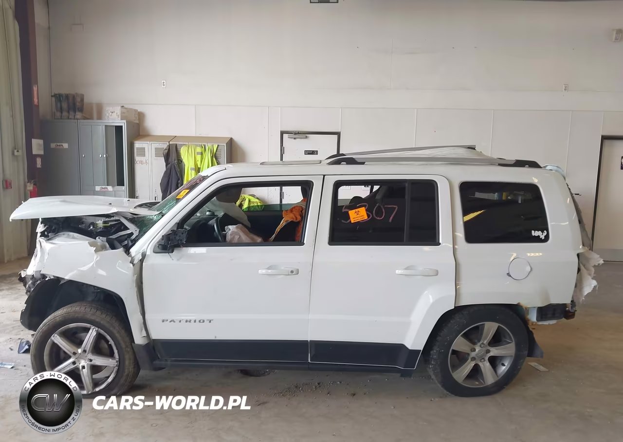 2017 Jeep Patriot High Altitude Fwd VIN:1C4NJPFA2HD158680 - 14