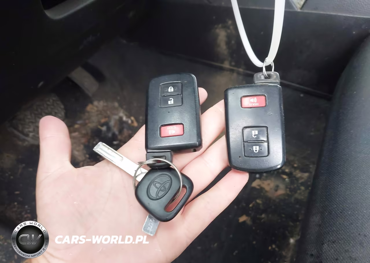 2021 Toyota Tundra VIN:5TFUY5F14MX031336 - 11