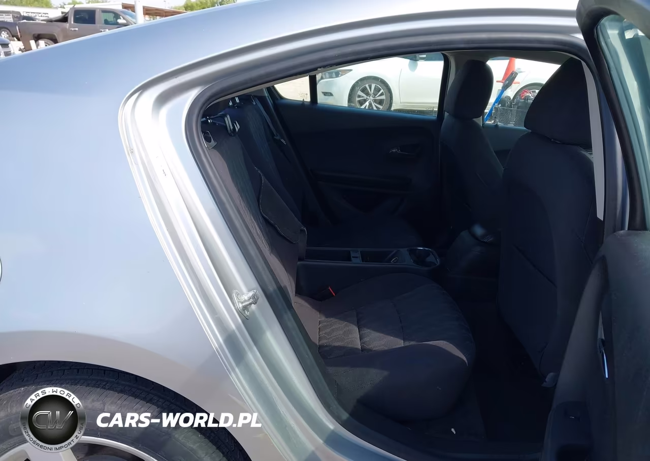 2013 Chevrolet Volt VIN:1G1RE6E44DU111603 - 8