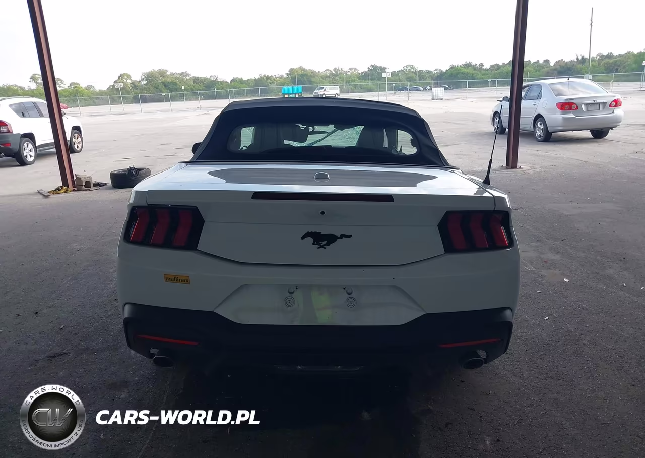 2026 Ford Mustang Ecoboost Premium VIN:1FAGP8UH5T5110225 - 17