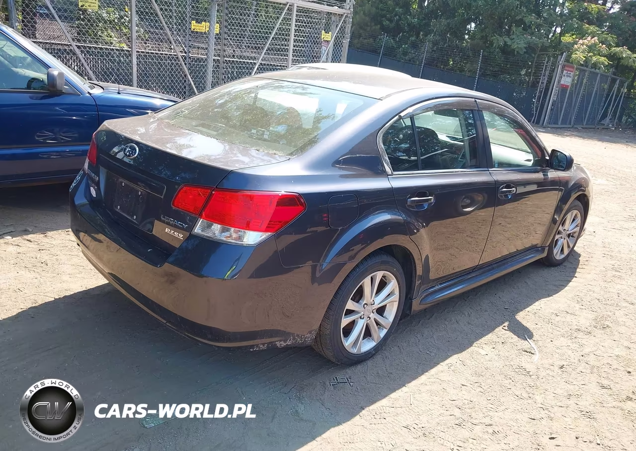 2013 Subaru Legacy 2.5I Premium VIN:4S3BMBC62D3007013 - 4