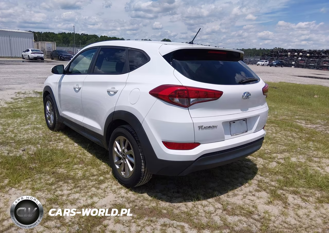 2018 Hyundai Tucson Se VIN:KM8J23A44JU659870 - 3