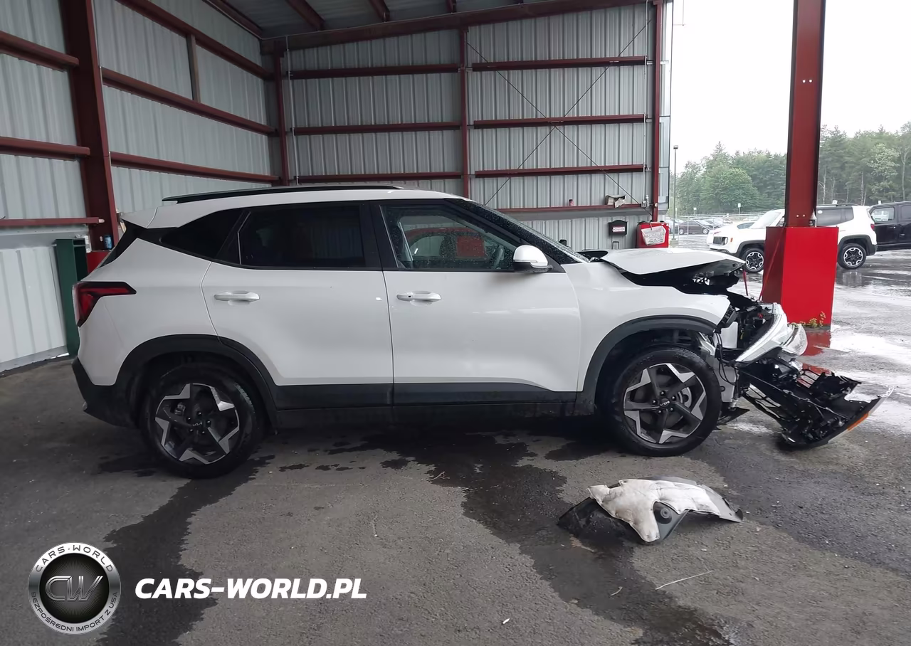 2025 Kia Seltos S VIN:KNDEUCAA1S7812954 - 13