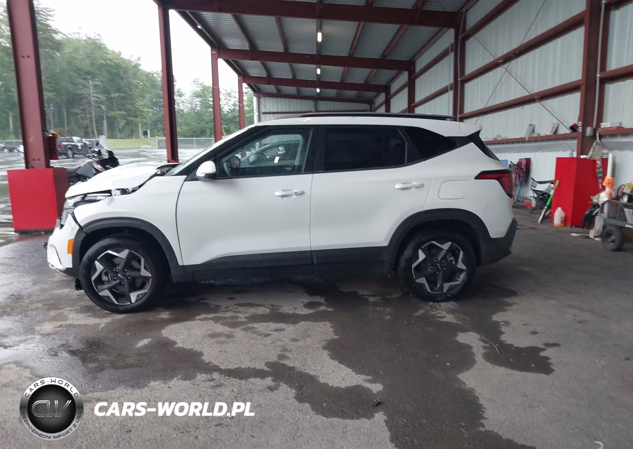 2025 Kia Seltos S VIN:KNDEUCAA1S7812954 - 14