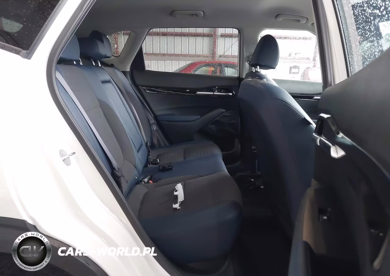 2025 Kia Seltos S VIN:KNDEUCAA1S7812954 - 8
