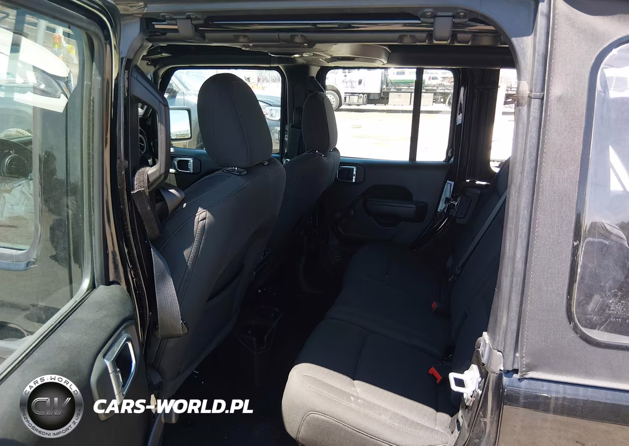 2022 Jeep Wrangler Unlimited Sport 4X4 VIN:1C4HJXDN0NW235243 - 8