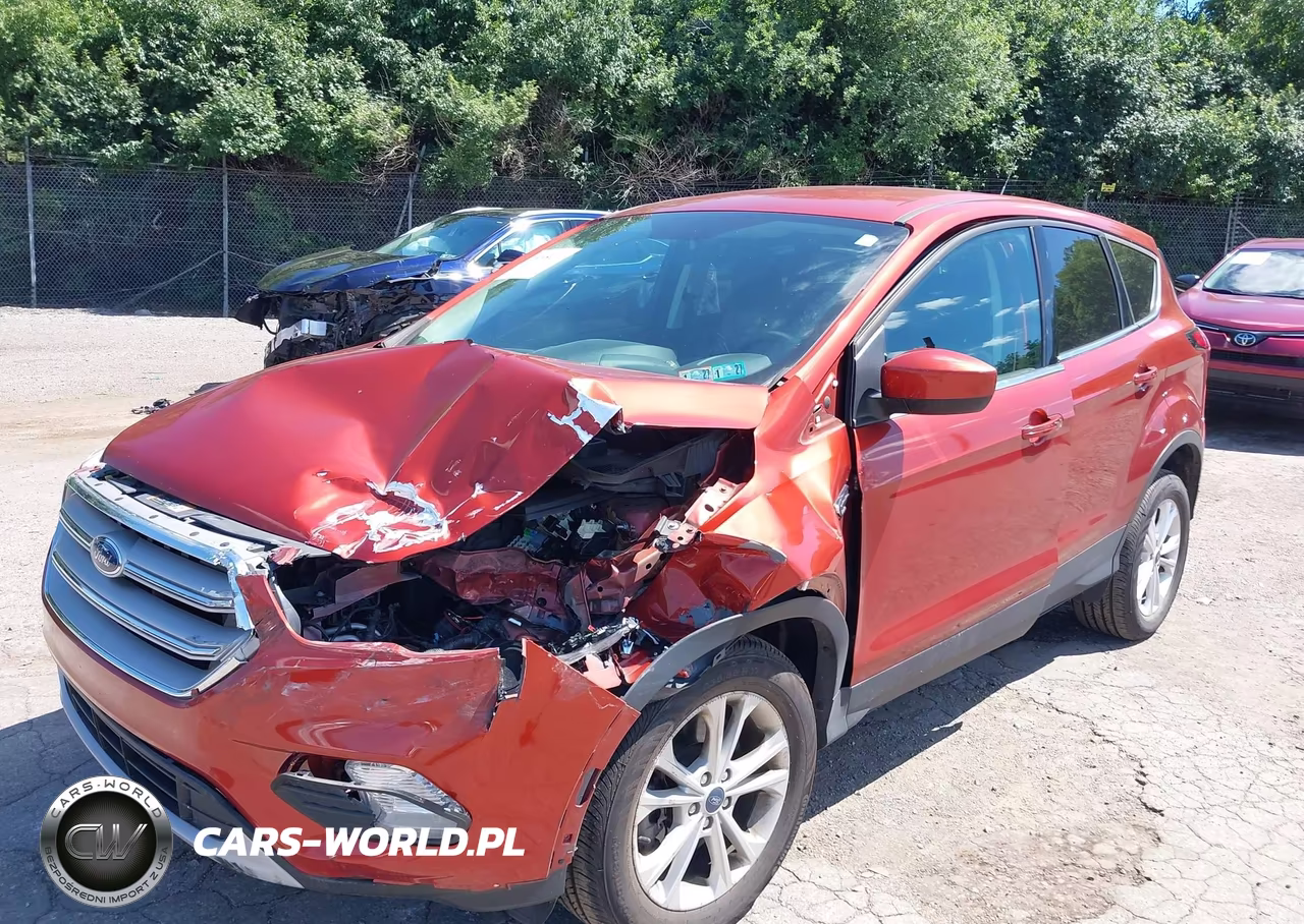 2019 Ford Escape Se VIN:1FMCU9GD0KUA58342 - 2