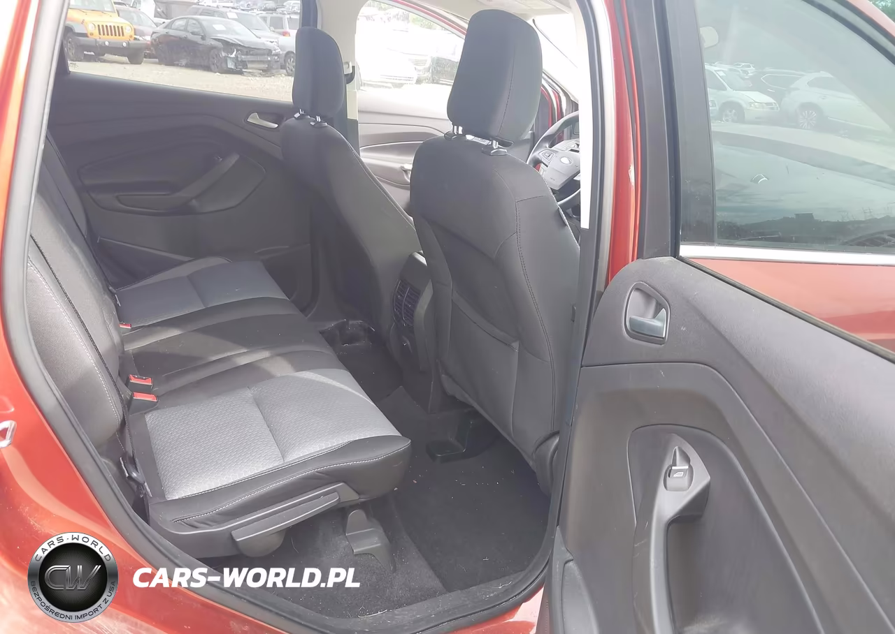 2019 Ford Escape Se VIN:1FMCU9GD0KUA58342 - 8